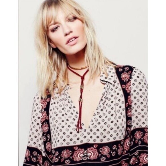 Free People Relaxed Fit Printed Boho Blouse - Picture 4 of 16